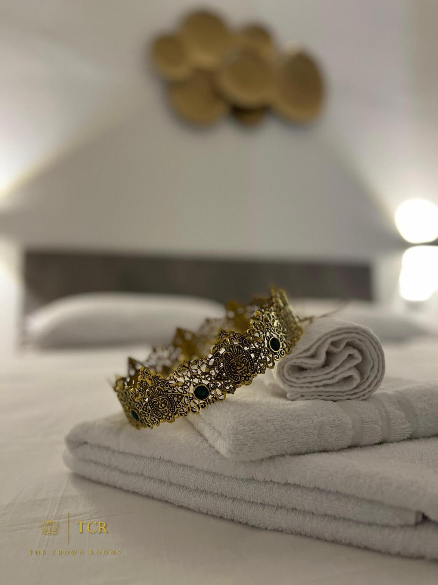 The Crown Rooms Alghero Bagian luar foto